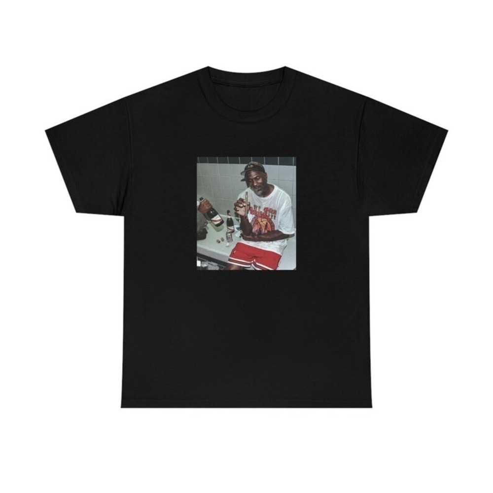 Michael Jordan Cigar Tshirt, Jordan Vintage 90s Shirt - Picture 1 of 4